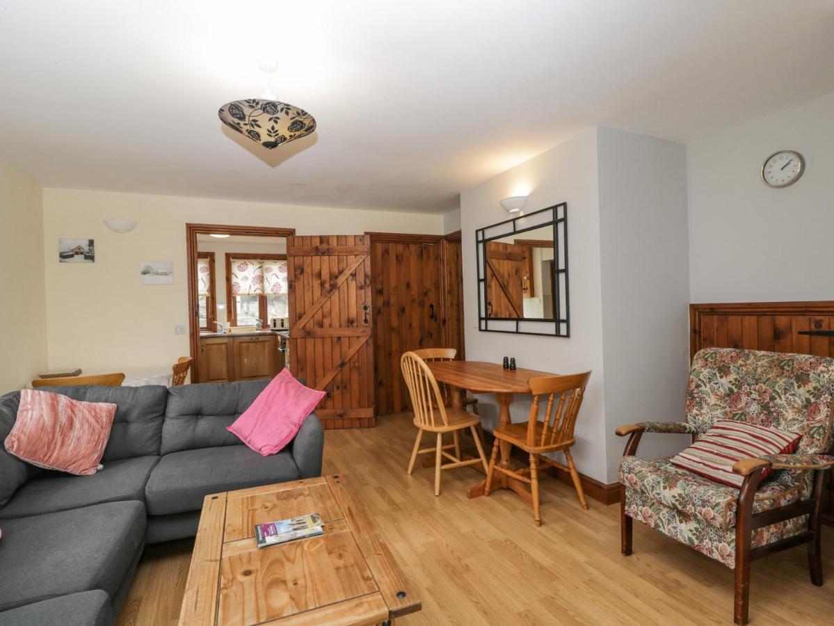 Penrose Cottage Gilwern Экстерьер фото