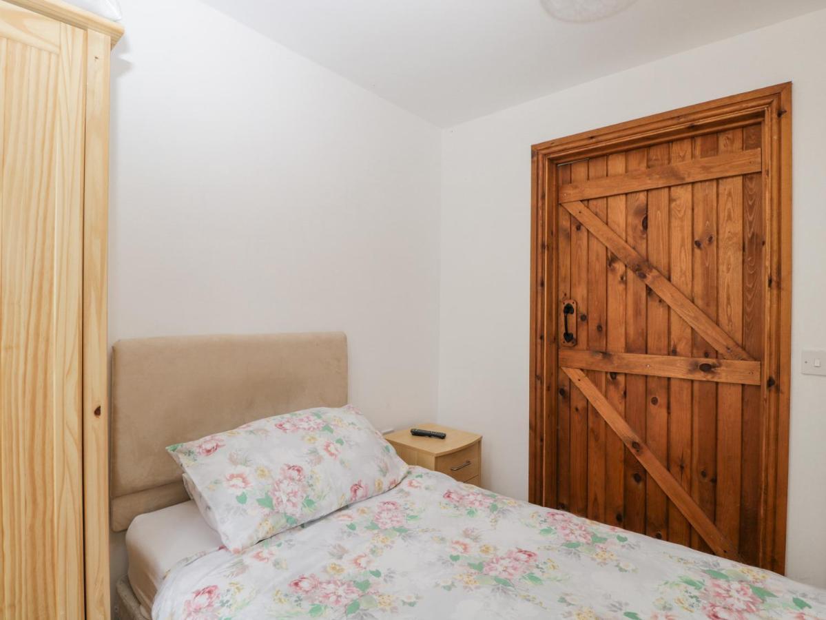 Penrose Cottage Gilwern Экстерьер фото