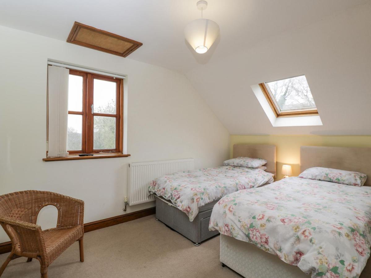 Penrose Cottage Gilwern Экстерьер фото